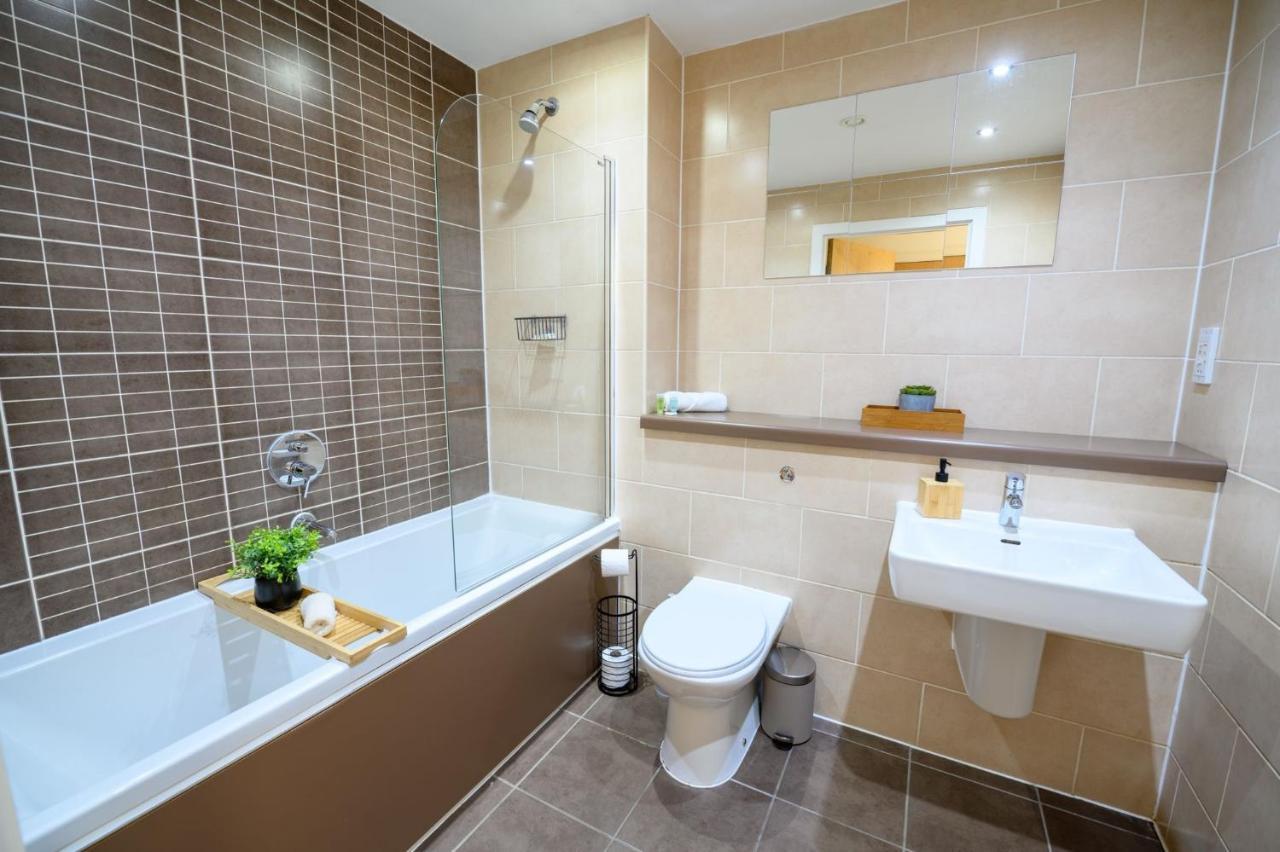 ליברפול Superb Apartment At The Gallery, Baltic Triangle מראה חיצוני תמונה